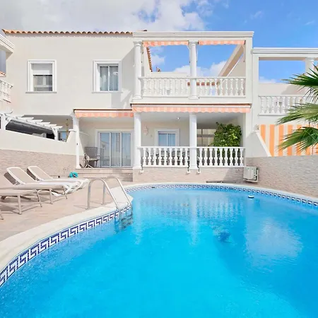 Villa Townhouse With Private Pool! *