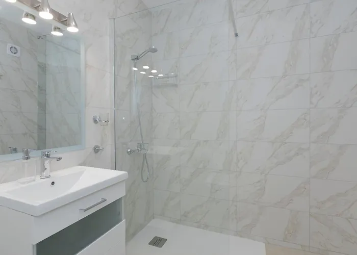 Townhouse With Private Pool! Villa Arona (Tenerife)