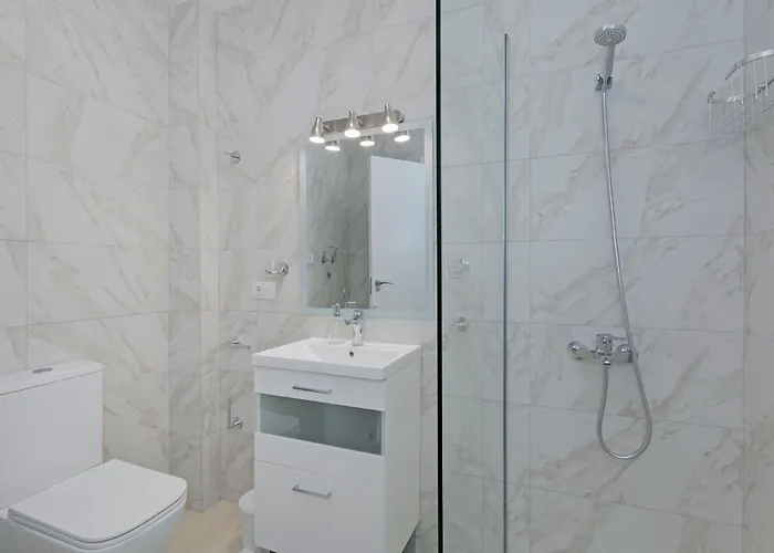 Villa Townhouse With Private Pool! *