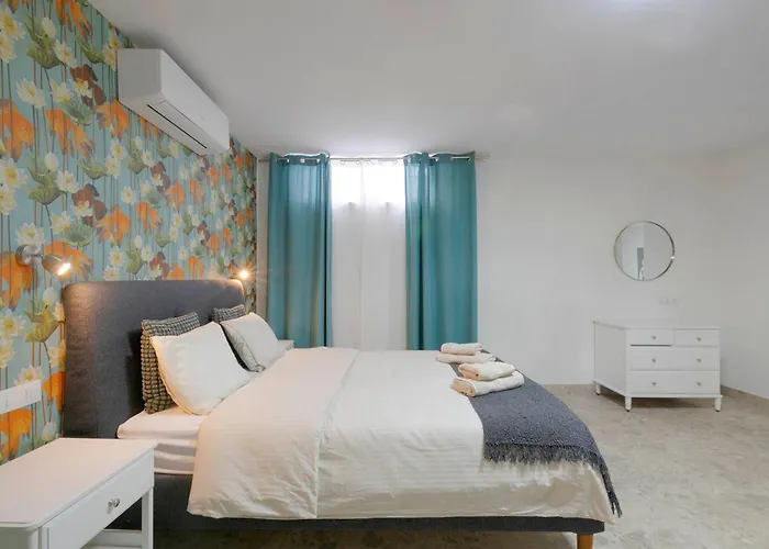 Townhouse With Private Pool! Arona (Tenerife)