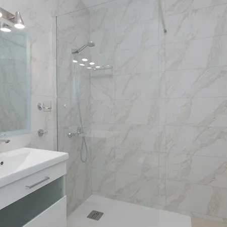 Townhouse With Private Pool! Villa Arona (Tenerife)