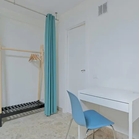 Townhouse With Private Pool! *