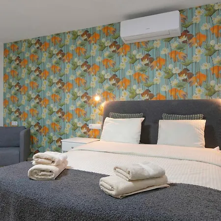 Townhouse With Private Pool! فيلة