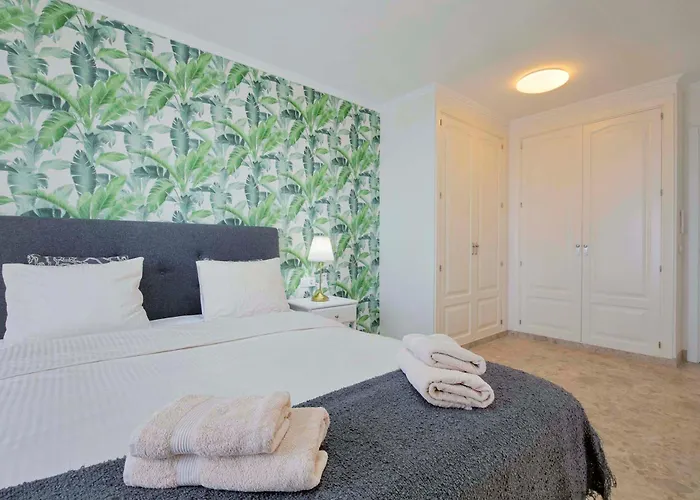 Βίλα Townhouse With Private Pool!