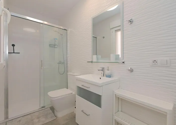 فيلة Townhouse With Private Pool!